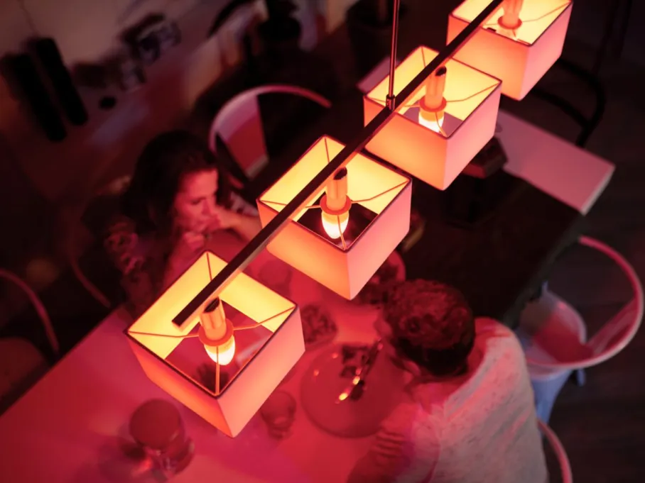 Philips Hue Inteligentna żarówka E14 świeczka (2 szt.)* Żarówki