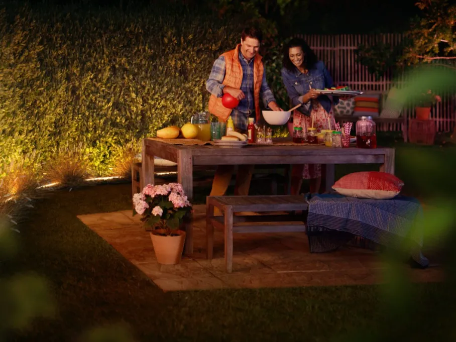 Philips Hue Taśma LED 2 m – tereny zewnętrzne* Oświetlenie Zewnętrzne|Taśmy Led